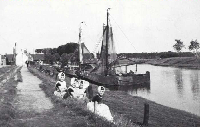 Hoogaarzen in Arnekanaal